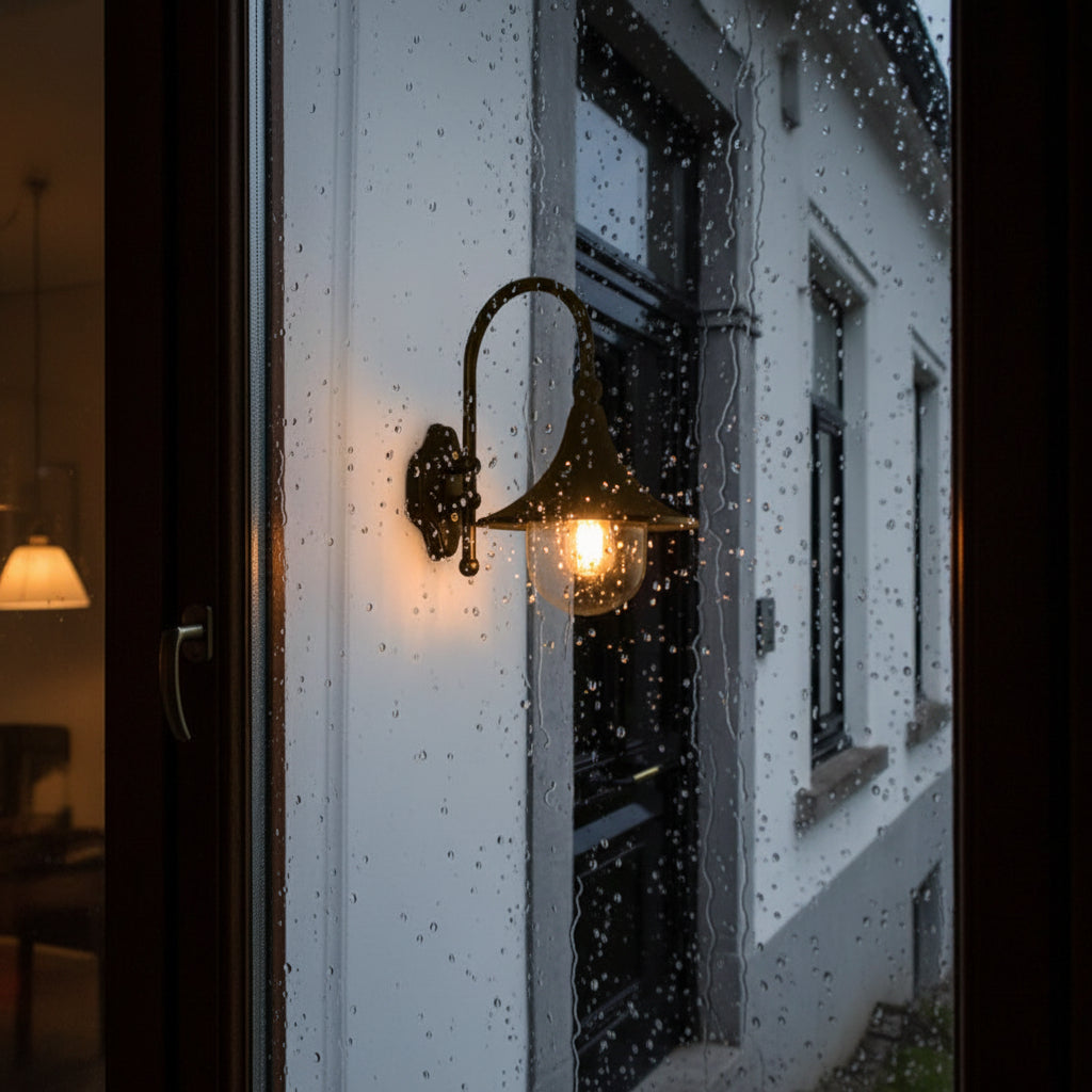 Elegant Outdoor Wall Lamp with Waterproof Aluminum Design | Durable Exterior Lighting for Courtyard Ambiance 4